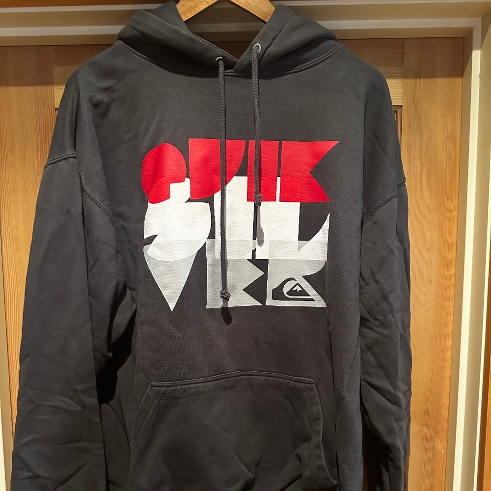 Quicksilver Men’s Large Gray Hoodie